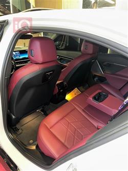 بی ئێم دەبڵیو سیریەس 5